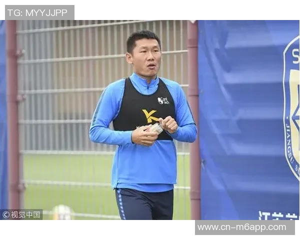 38岁前国脚刘建业正式执教重庆铜梁龙冲击中超新赛季