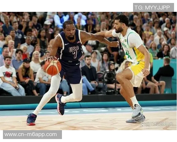 文班与华子对决精彩瞬间剃头技巧助力少林神力展现绝佳跳投